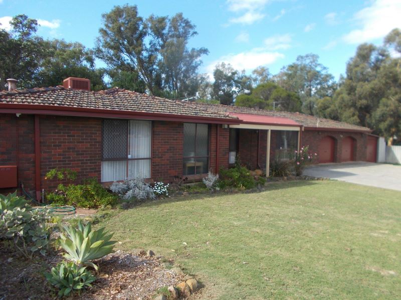 78 Markham Way, Swan View