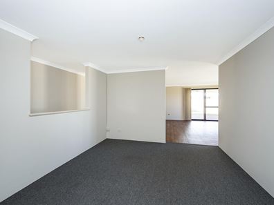60 Mandalay  Bend, Secret Harbour WA 6173