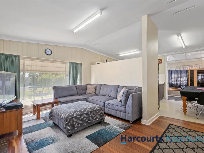 7 Jeanhulley Road, High Wycombe