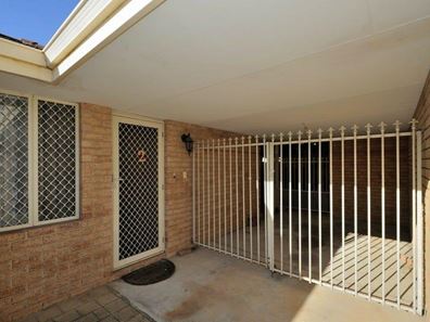 2/25 George Street, Midland WA 6056