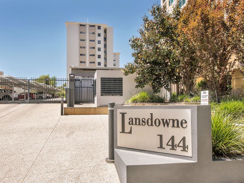 11/144 Mill Point Road, South Perth WA 6151