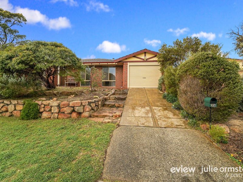 35 Stillwater Way, Edgewater