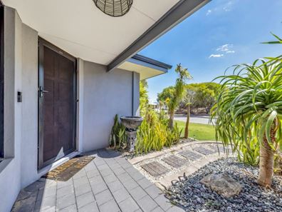 28 Gantheaume Parade, Secret Harbour WA 6173