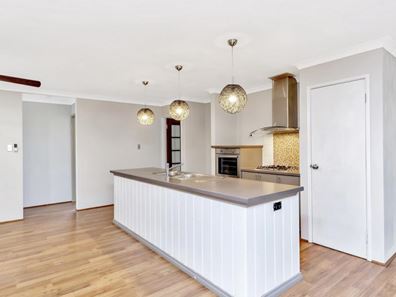 28 Gantheaume Parade, Secret Harbour WA 6173