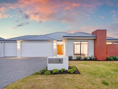 5 Huxley Drive, The Vines WA 6069