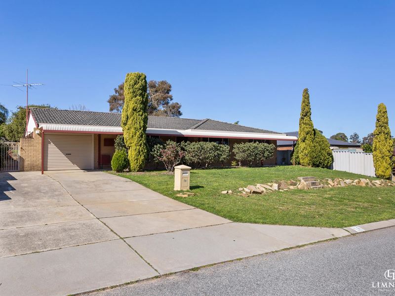 16 Katrine Way, Hamersley