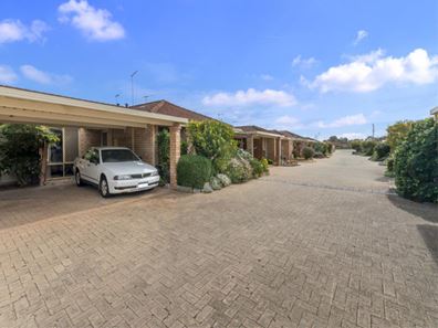 18/94 Simpson Avenue, Rockingham WA 6168