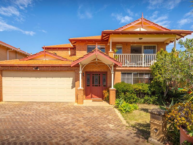 29 Parkwater Gardens, Churchlands
