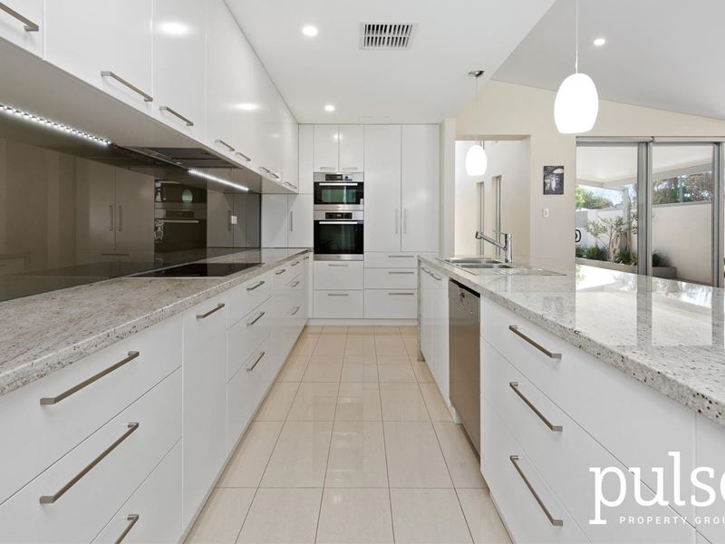 33 Corbel Street, Shelley