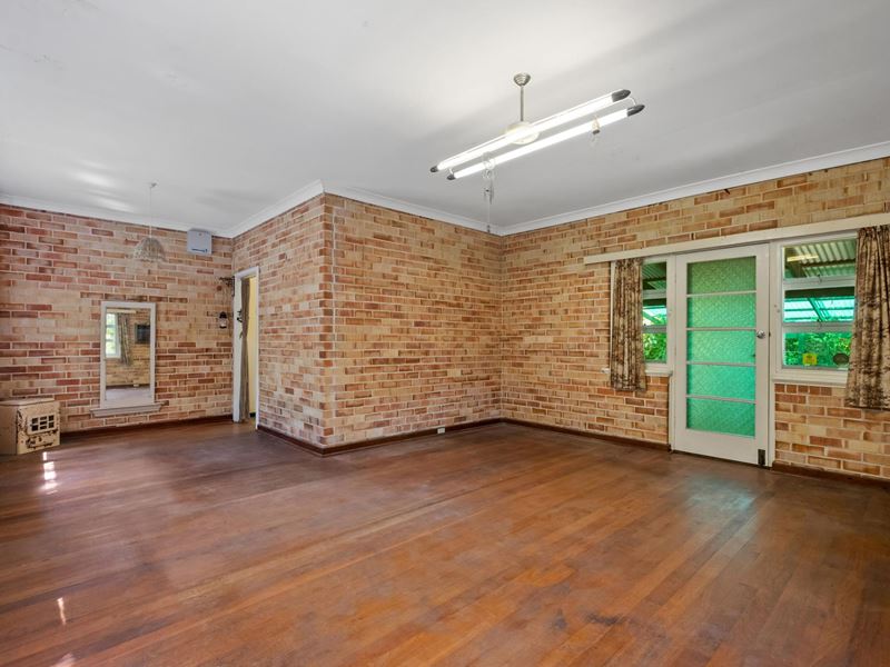 1 Tillbrook Street, Glen Forrest