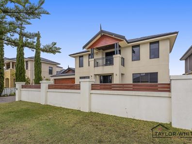 64 Turtles Bend, Secret Harbour WA 6173