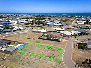 18 Viewpoint Mews, Drummond Cove