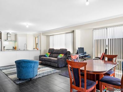 18 Gold Ridge, Wannanup WA 6210