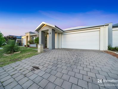 8 Mauve Way, Aveley WA 6069