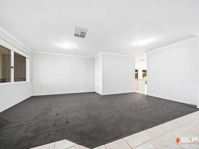 9 Mangrove Circuit, Banksia Grove WA 6031