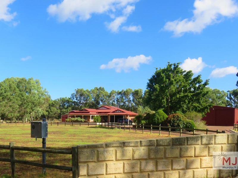 80 Stockmans Close, Oakford