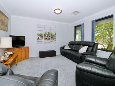 12 Wittecarra Crescent, Port Kennedy WA 6172