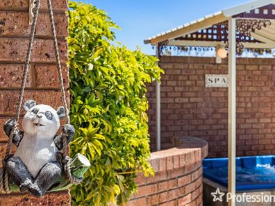 18 Kingsford Court, Port Kennedy WA 6172