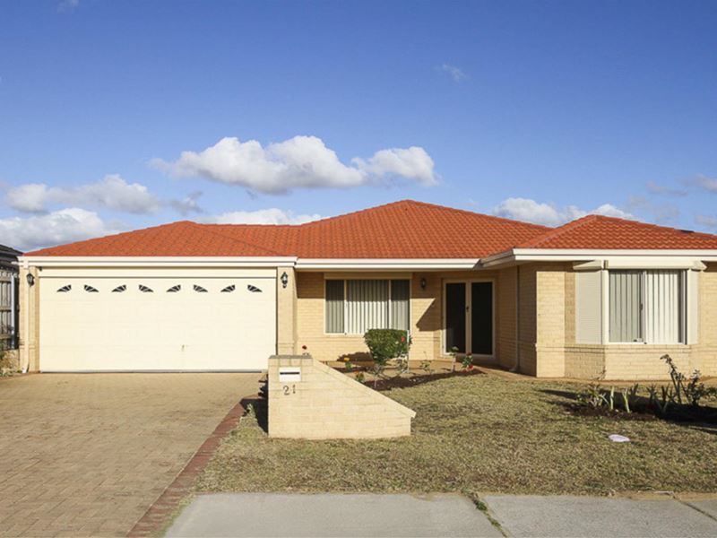 21 Burnett Drive, Clarkson