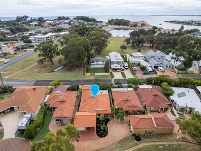 5 Parkwater Cove, Halls Head WA 6210