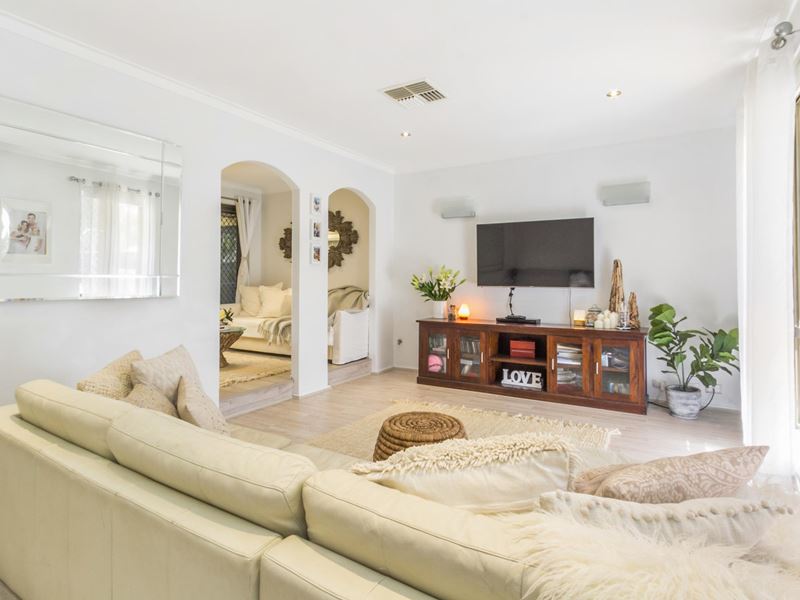 26 Angove Drive, Hillarys