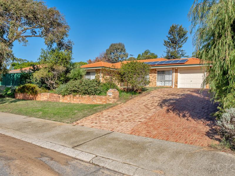 10 Melaleuca Terrace, Halls Head