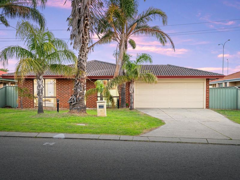 11 Hotchkiss Close, Thornlie