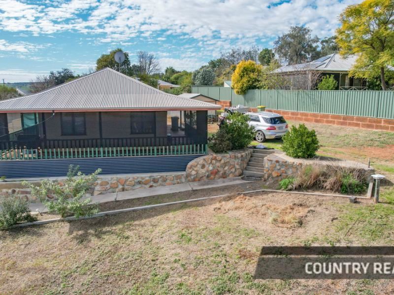 23 Clinton Street, Toodyay WA 6566