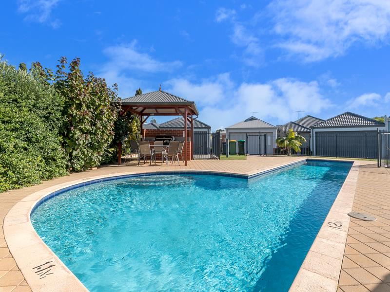 13/36 Epsilon Drive, Rockingham