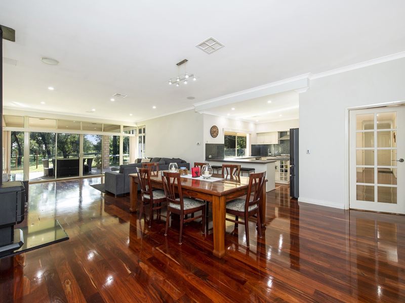 494 Amarillo Drive, Karnup