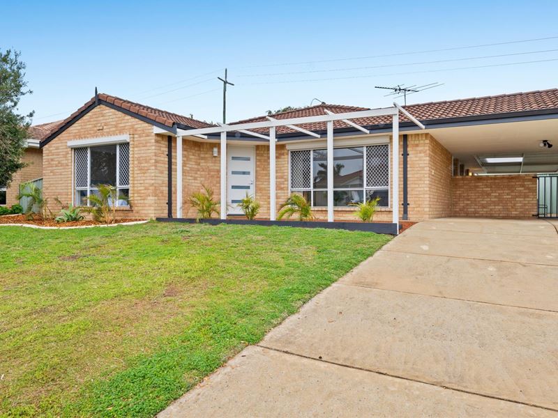13 La Grange Place, Meadow Springs