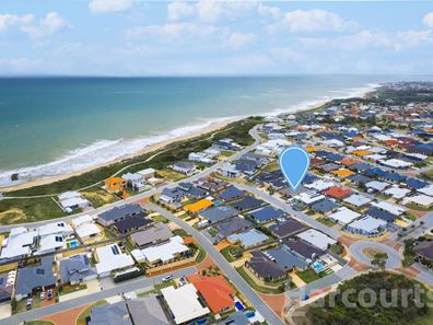 7 Buttercup Parkway, Halls Head WA 6210