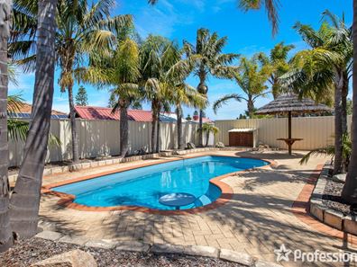 10 Castlereagh Circle, Port Kennedy WA 6172