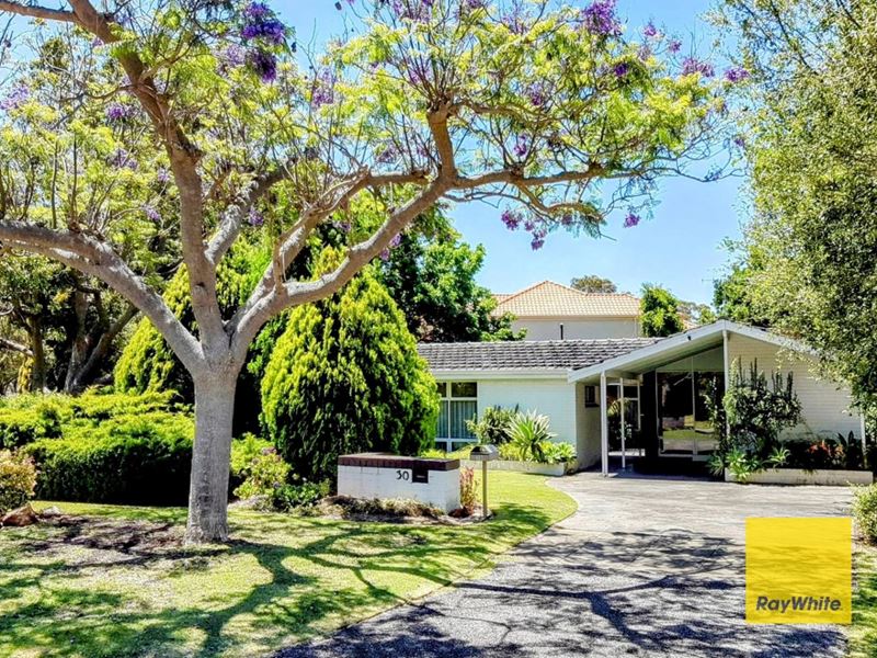 30 Glengariff Drive, Floreat
