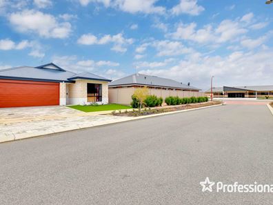 12 Setter Way, Southern River WA 6110