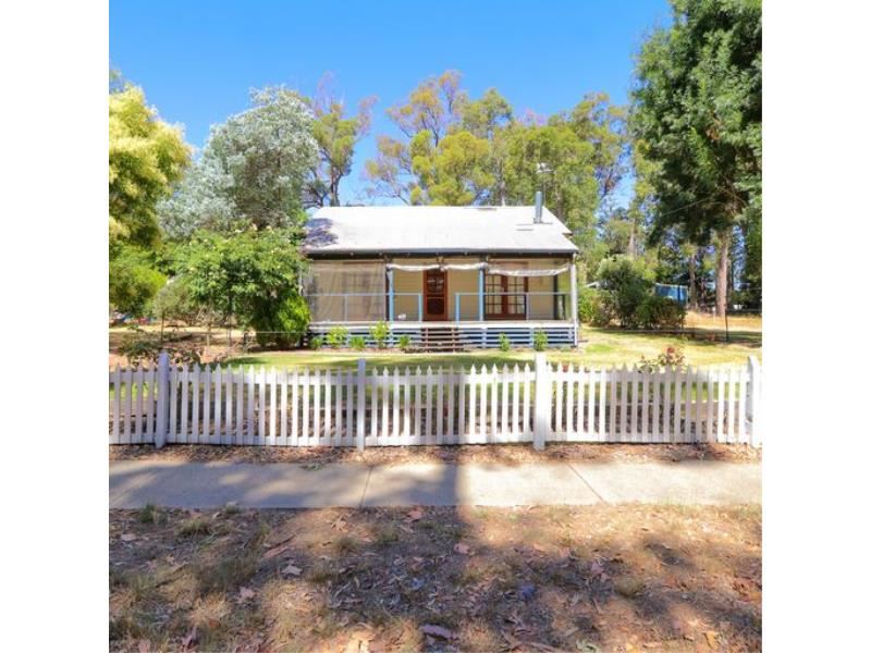 10 Wallace Road, Dwellingup