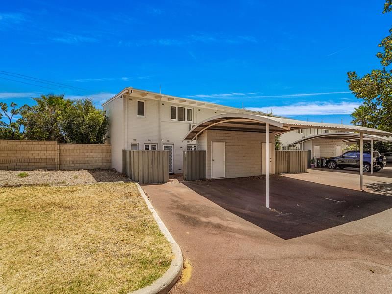 16/3 Derrington Crescent, Balga