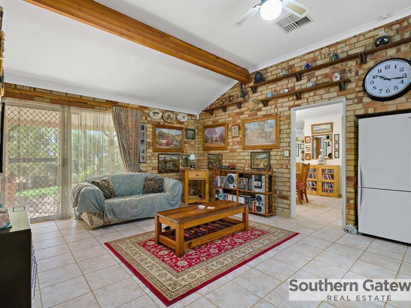 2 Shearer Court, Wellard