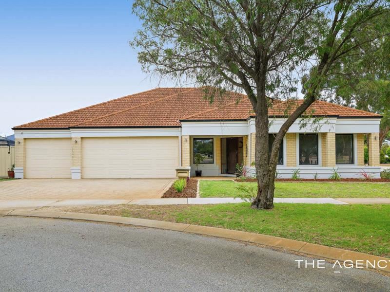 2 Chorus Circle, Atwell