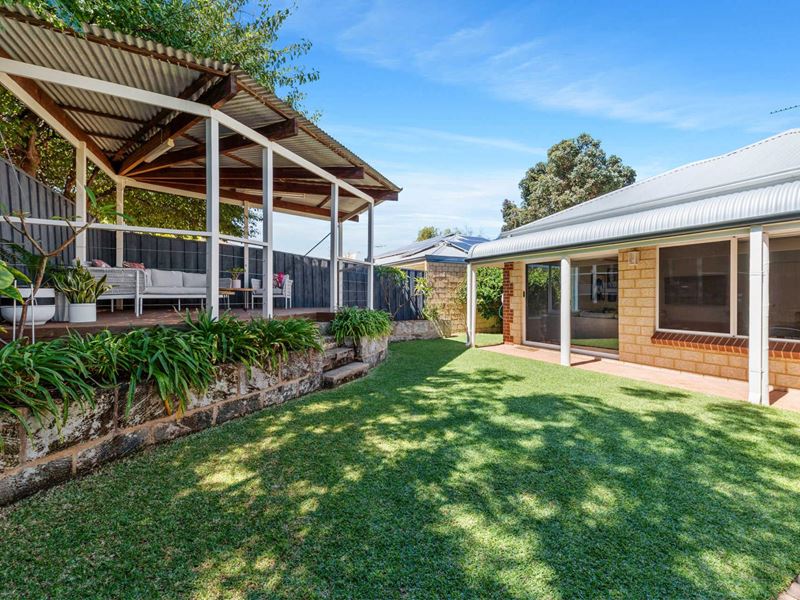 70A Rennie Crescent, Hilton