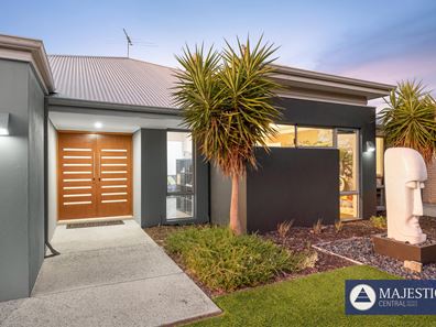 9 Traviata Crescent, The Vines WA 6069