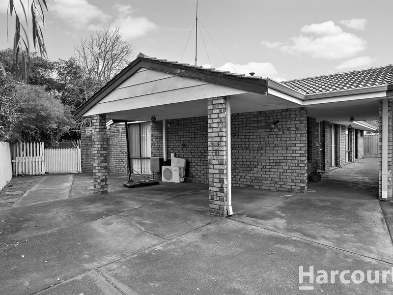 2/2 Durong Court, Greenfields