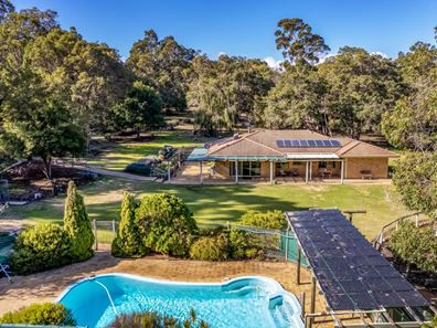 34 Raywood Road, Bouvard WA 6211