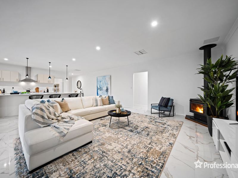 6 Tolj Loop, Aveley