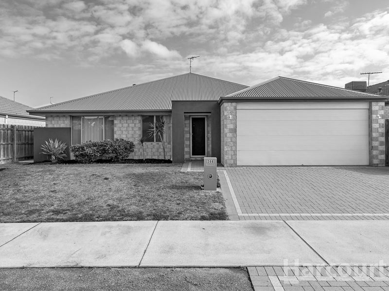 388 Peelwood Parade, Halls Head WA 6210