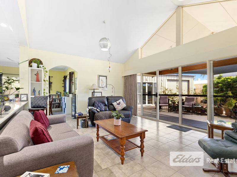 6 MacKenzie  Place, Australind