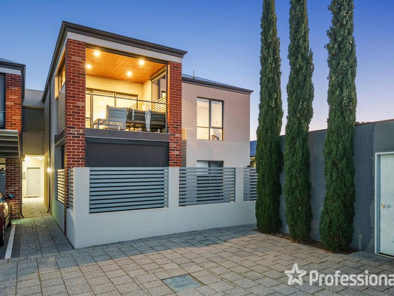 8/1 Mercer Way, Balga