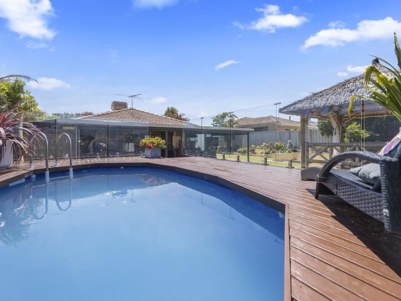 6 Forbes Court, Merriwa WA 6030