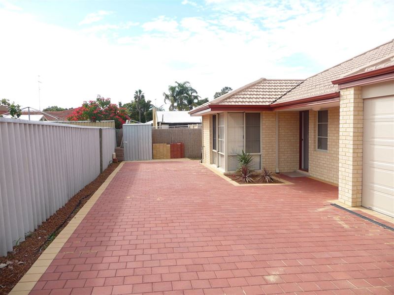 8B Banjup Road, Greenfields