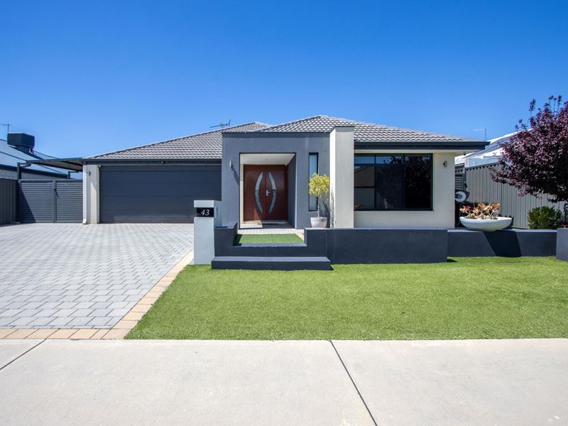 43 Larimar Parade, Byford